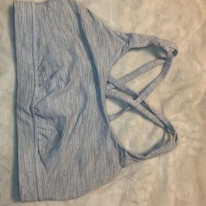Lululemon sports bra